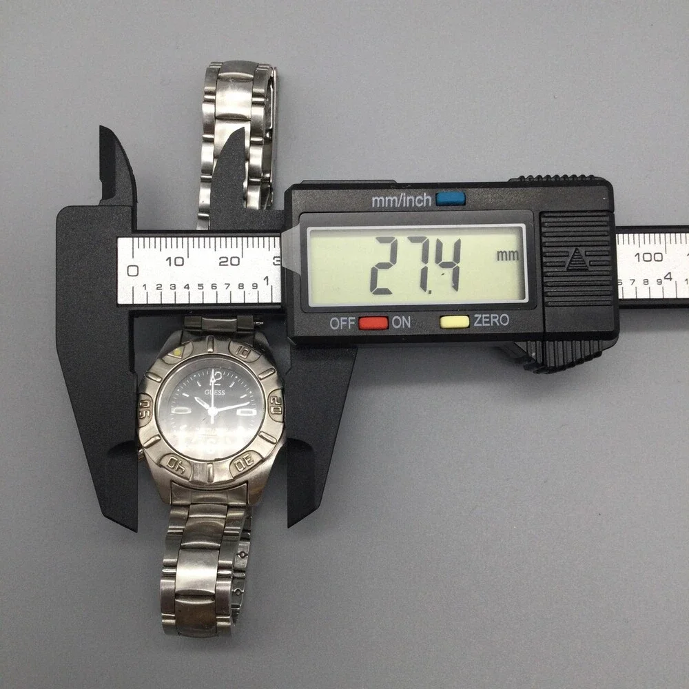 Vintage GUESS Womens Watch 27mm Silver Tone 1995 Black Dial New Battery 7